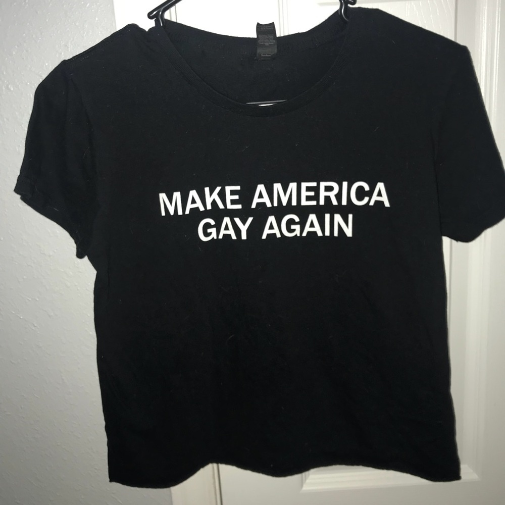 ✨ MAKE AMERICA GAY AGAIN T-SHIRT